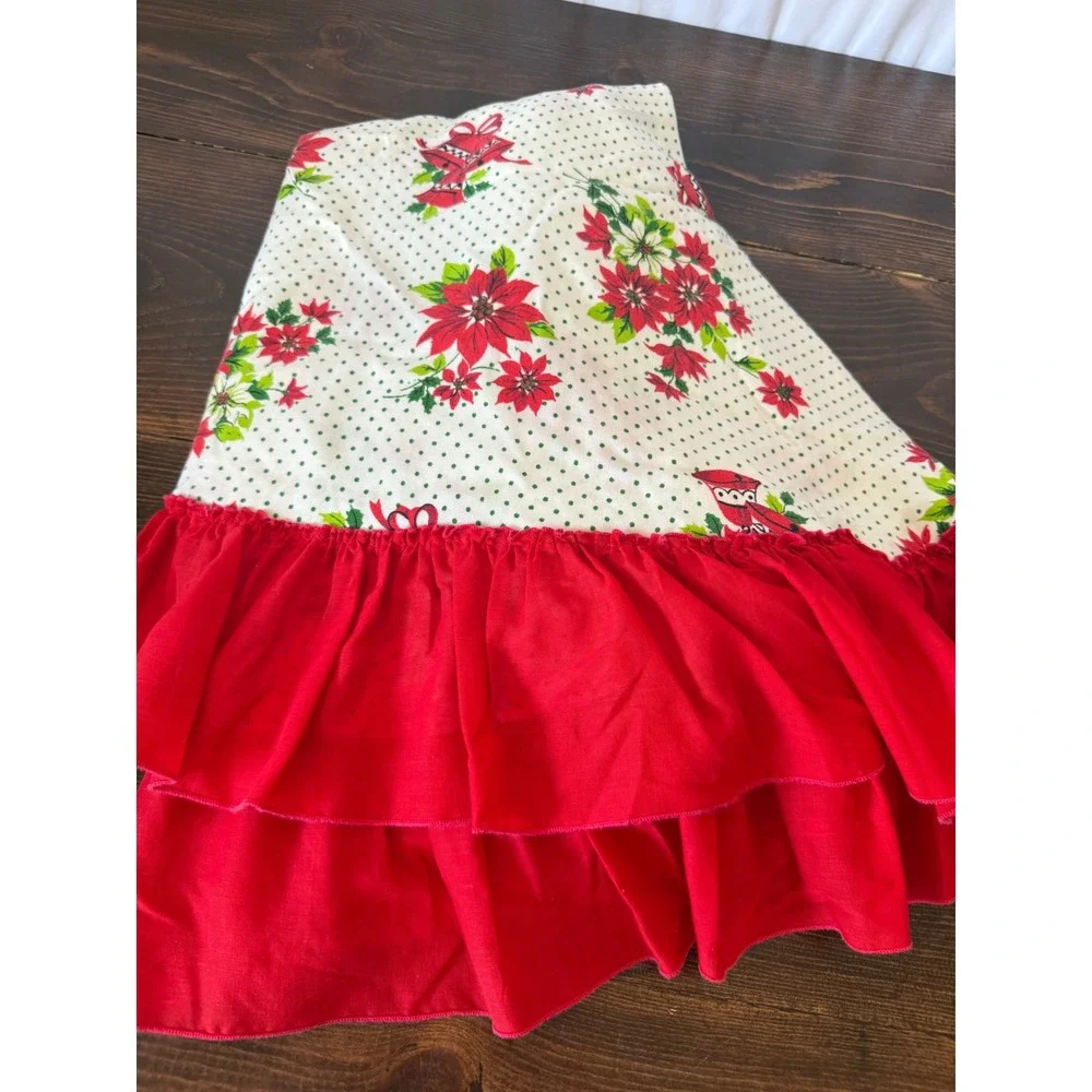 Vintage Christmas Tablecloth Poinsettia Polka Dot Red Ruffle Round 55 Inch